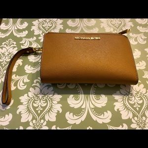 Michael Kors Large Wristlet